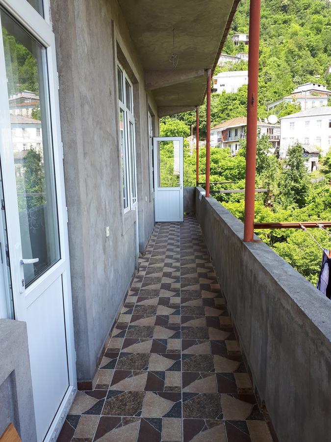 Guest House In Sarpi Exterior photo